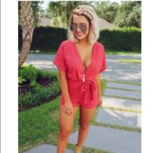 Adorable Red Romped NWT